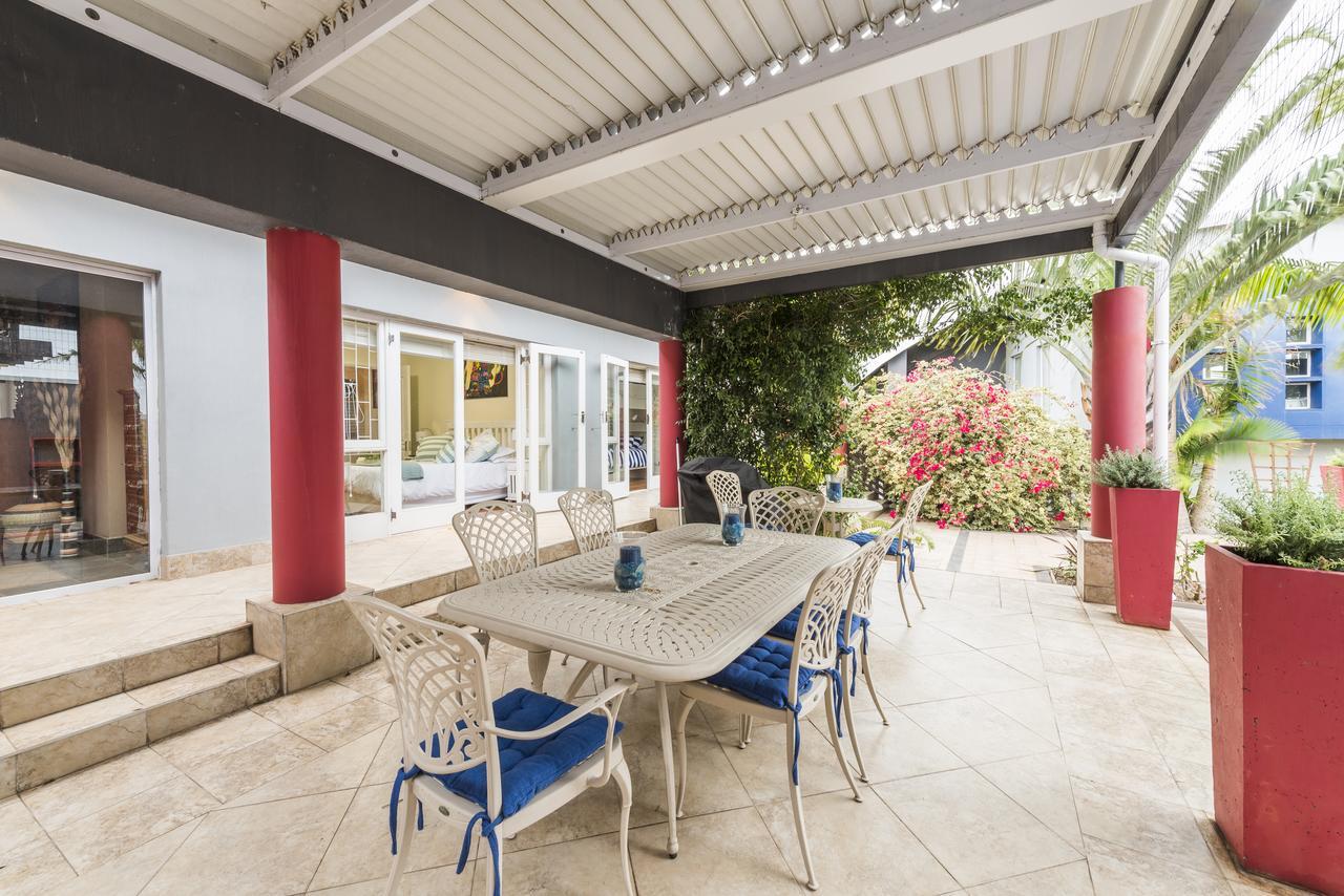 Appartement Whispering Palms à Port Elizabeth Extérieur photo